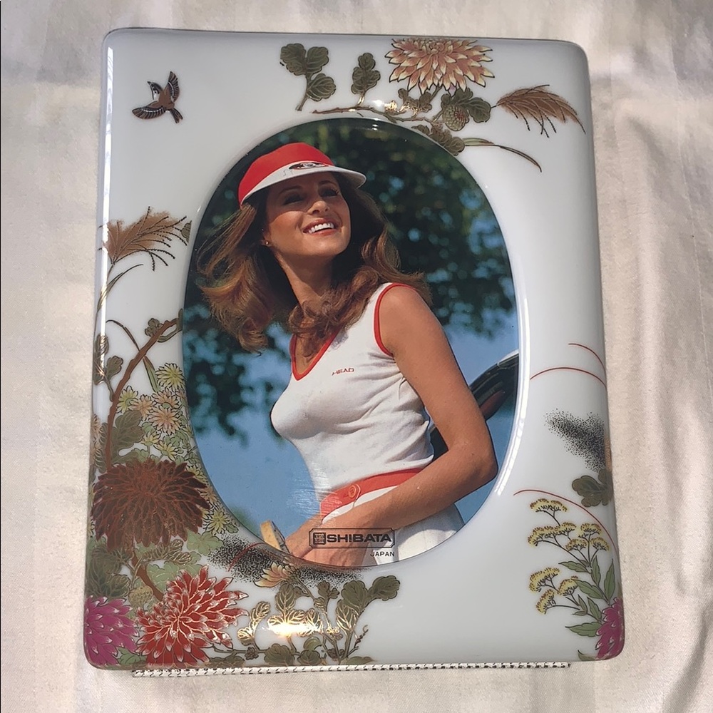 Shibata Floral Photo Frame